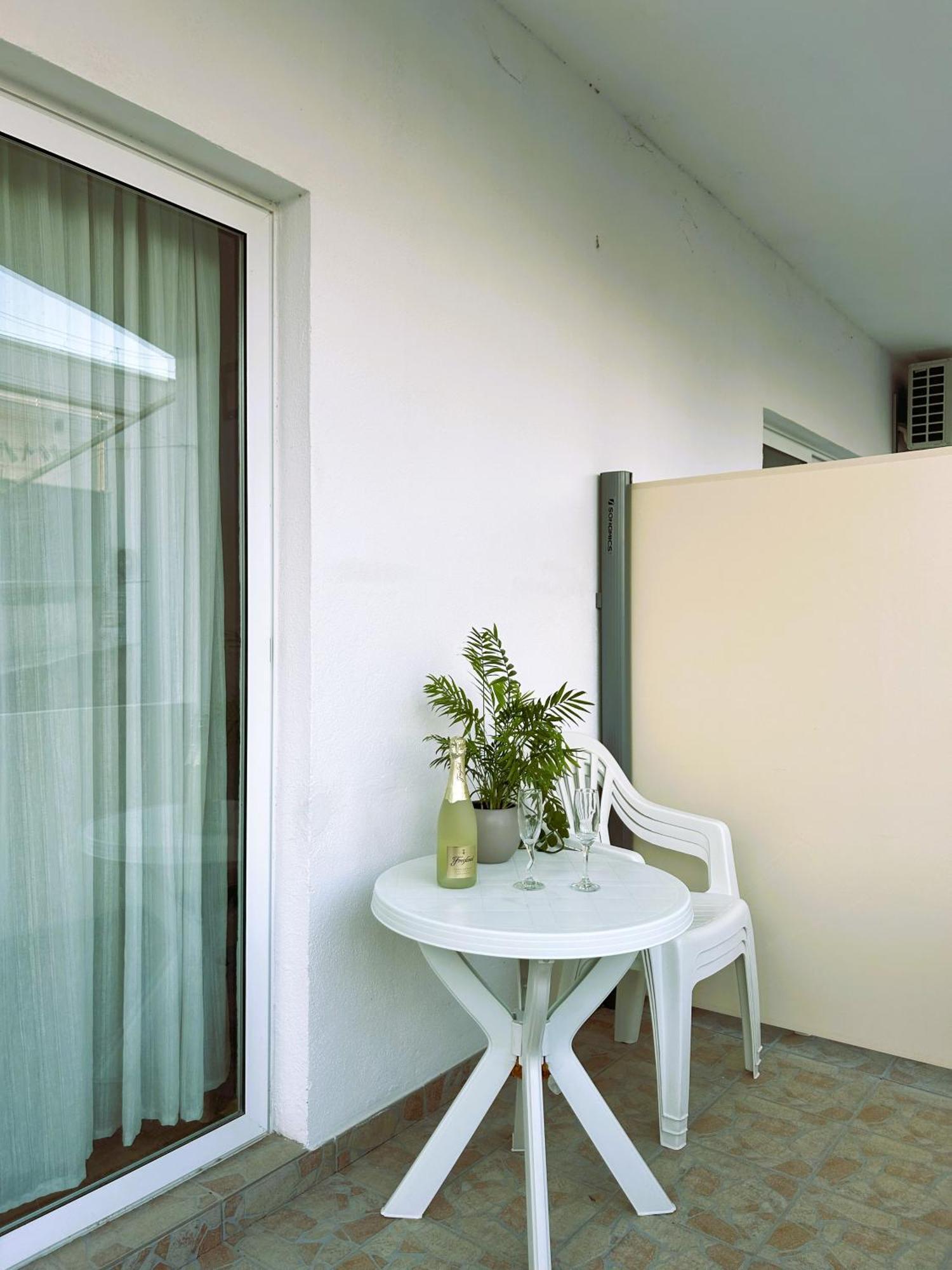 Apartments Valjan Trogir Exterior foto