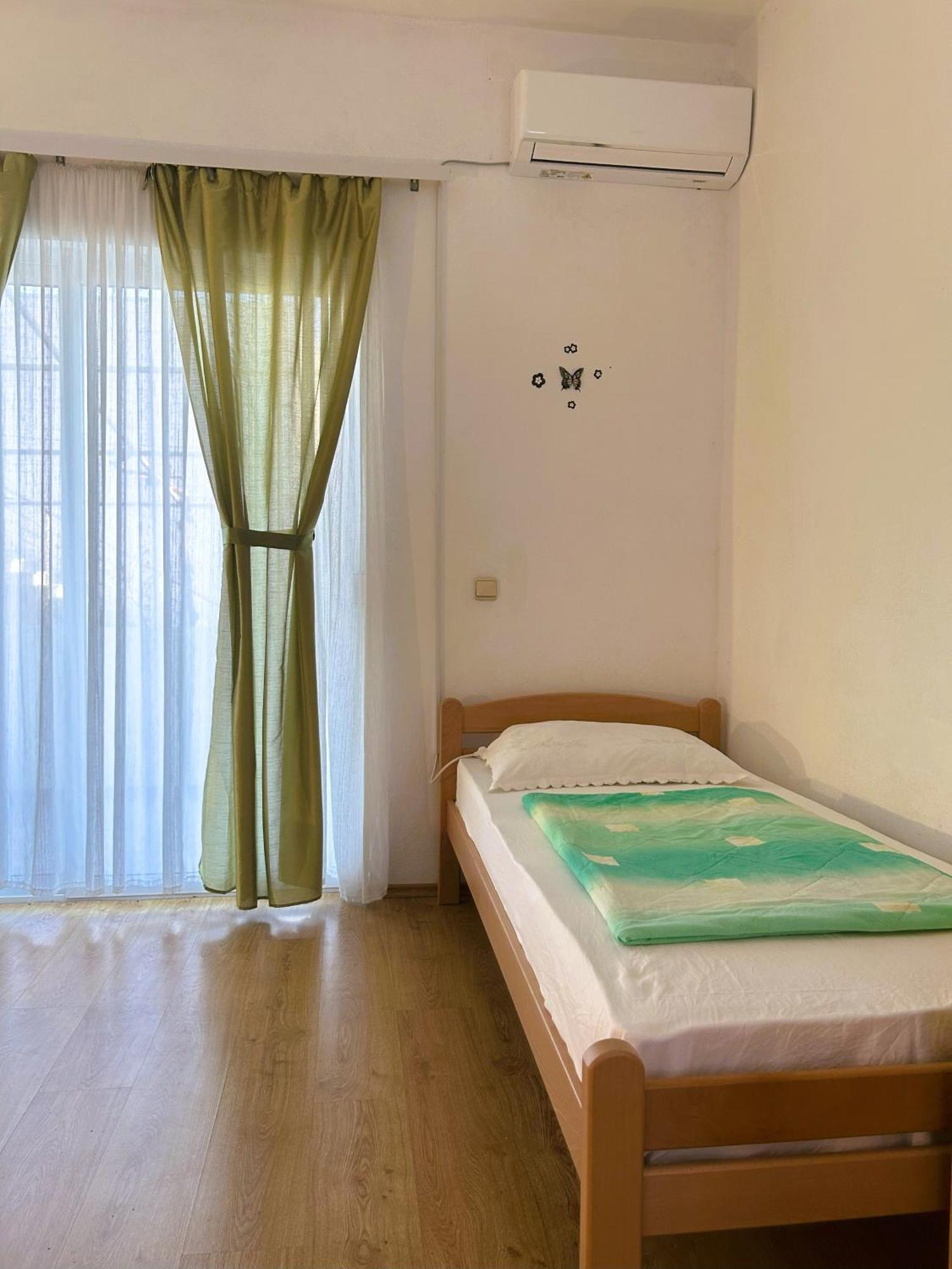 Apartments Valjan Trogir Exterior foto