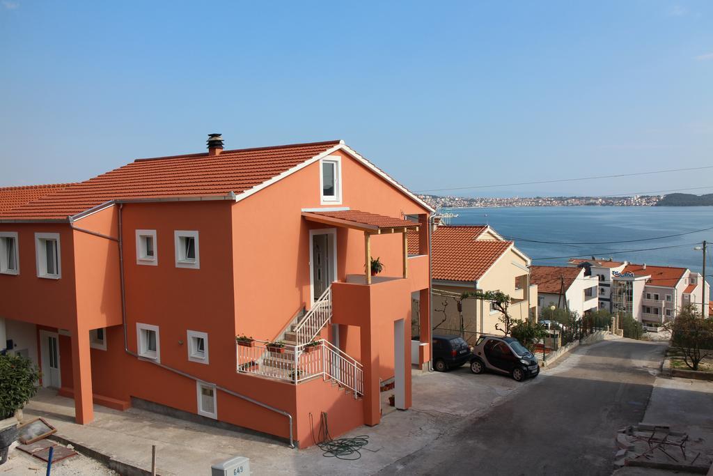 Apartments Valjan Trogir Exterior foto